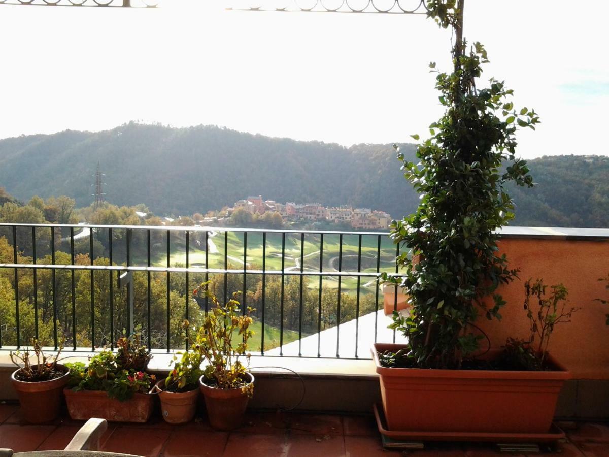 Attico Con Vista Spettacolare Cogoleto Villa Exterior foto